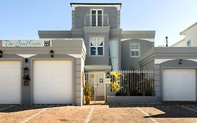 The Sandcastle Guesthouse - Melkbosstrand